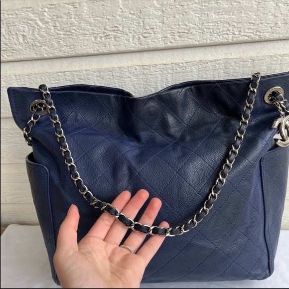 🚫SOLD🚫CHANEL Caviar Jumbo Quilted Blue Chain Monogram Tote Hobo Crossbody Bag - Picture 11 of 12